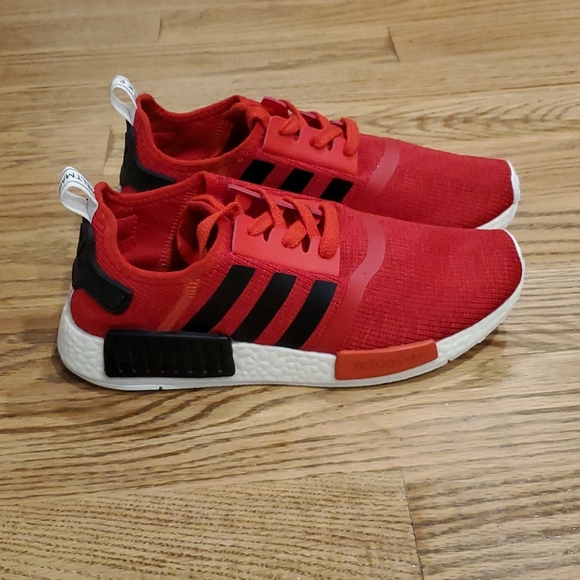 Adidas NMD R1 Core Red - Picture 2 of 14